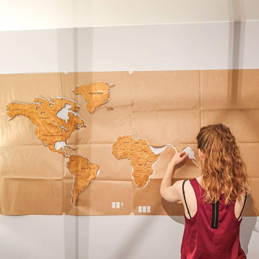 dreniania mapa swiata 3d na sciane dekoracja do domu sikorka net mapy swiata producent dreniwanych dekoracji 26 1024x1024 1