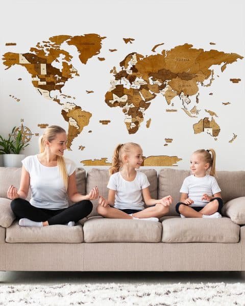 mapa swiata 3d z drewna na sciane latte 3 480x600 1